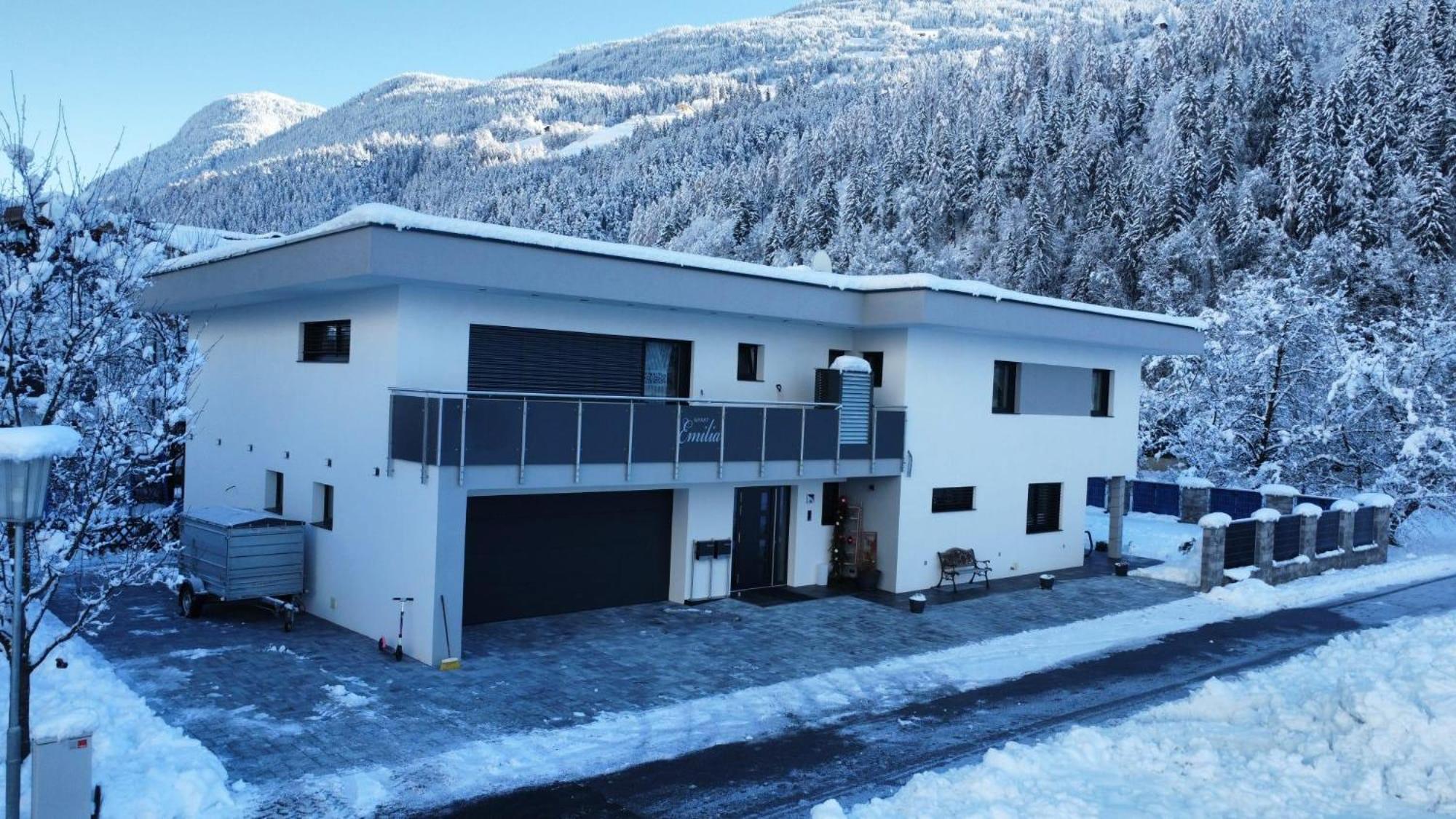 Apart Emilia Schönwies Exteriér fotografie