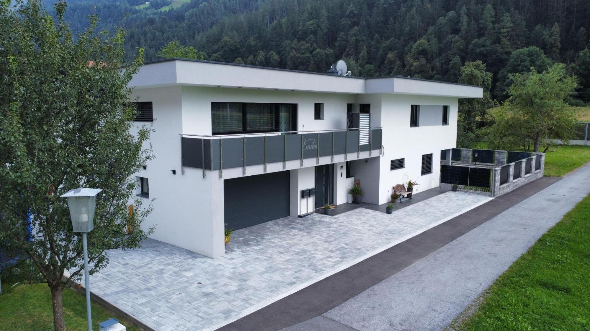 Apart Emilia Schönwies Exteriér fotografie